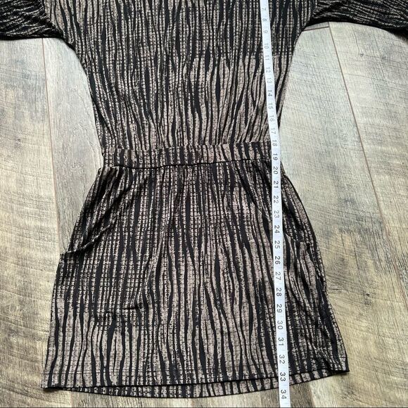 Evereve Peyton Jensen Black and Tan Pattern Dress Boat Neck Elastic Waist XS - Picture 8 of 8